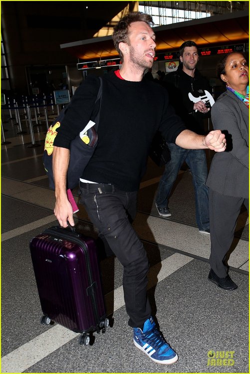 chris-martin-coldplay-nominated-for-two-brit-awards-13.jpg