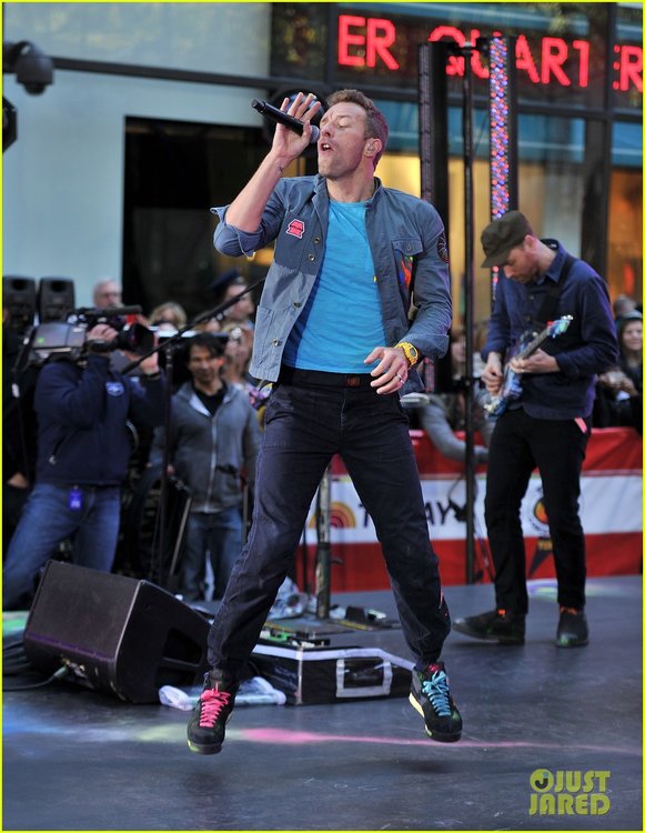 chris-martin-coldplay-today-09.jpg