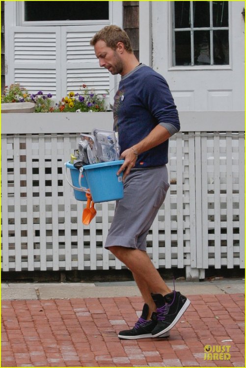 chris-martin-responds-to-gwyneth-paltrow-ice-bucket-challenge-05.jpg