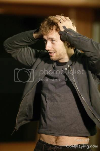 chriscurlybellynowatermark.jpg