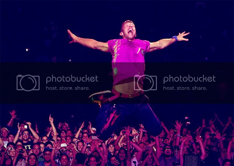 chrisjump_zpscd51dcc1.jpg