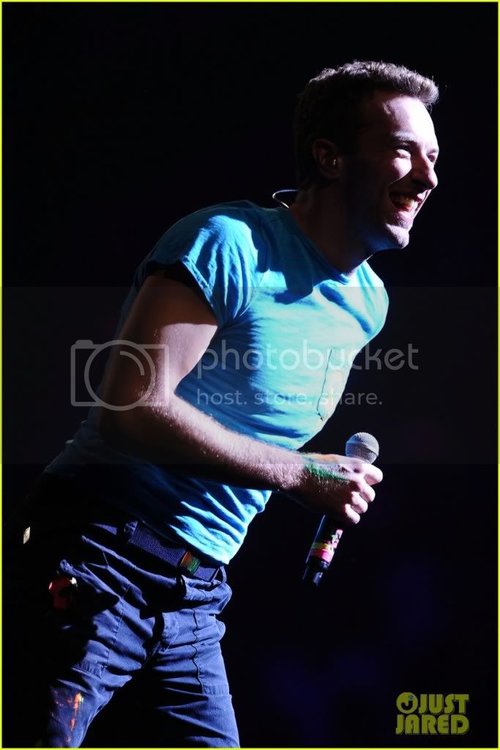 coldplay-2011-mtv-emas-01.jpg