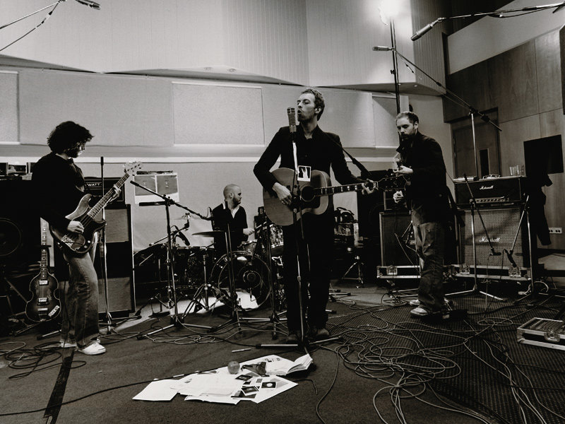 coldplay-gifs-animes-2647981.jpg
