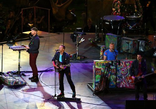 coldplay-live-at-the-paralympic-closing-ceremony-2012-1347222975-custom-0.jpg