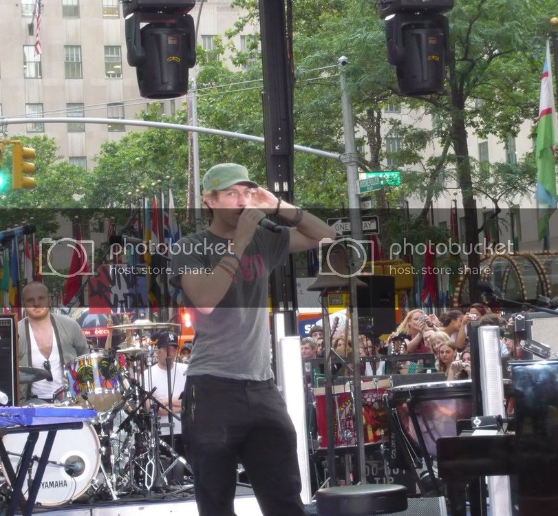 coldplaytodayshow013edit.jpg