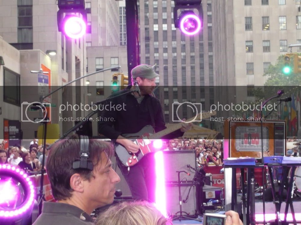coldplaytodayshow026.jpg