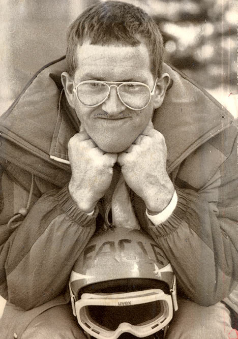 eddiegroun1309_468x667.jpg