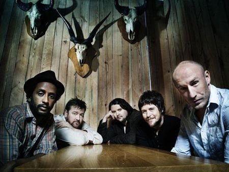 elbow450.jpg