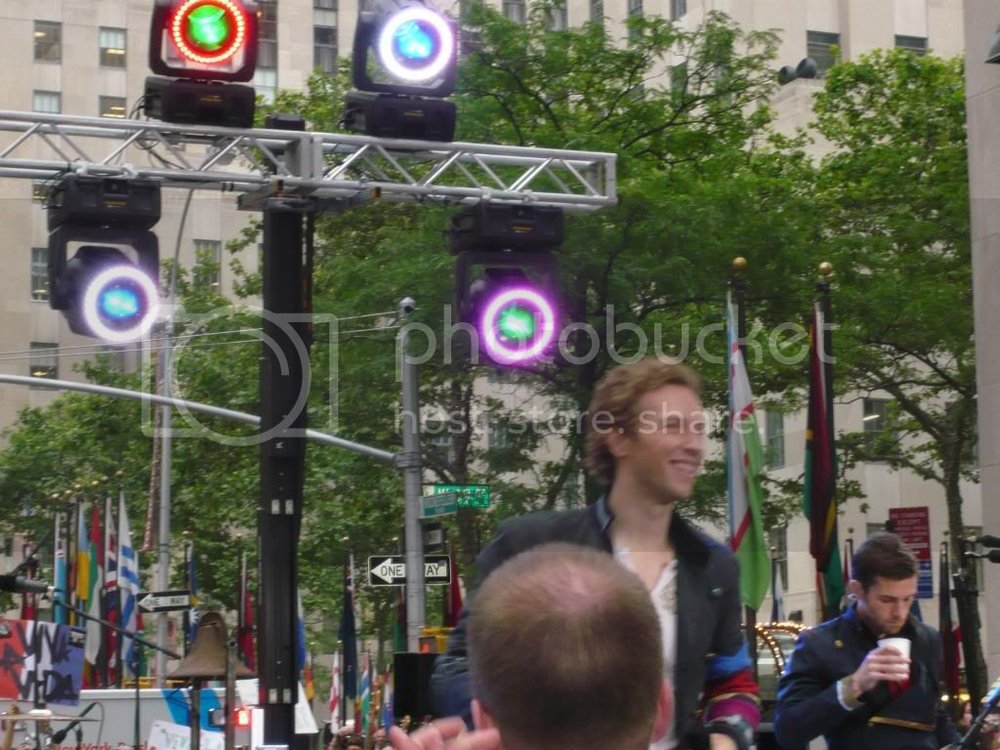 todayshowandcoldplayjersey030.jpg?t=1246021147