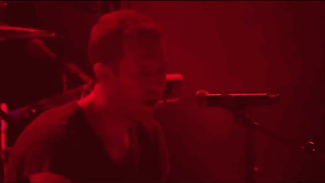 fsdsdfdd.gif