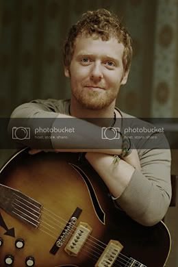 glen-hansard-once-1.jpg