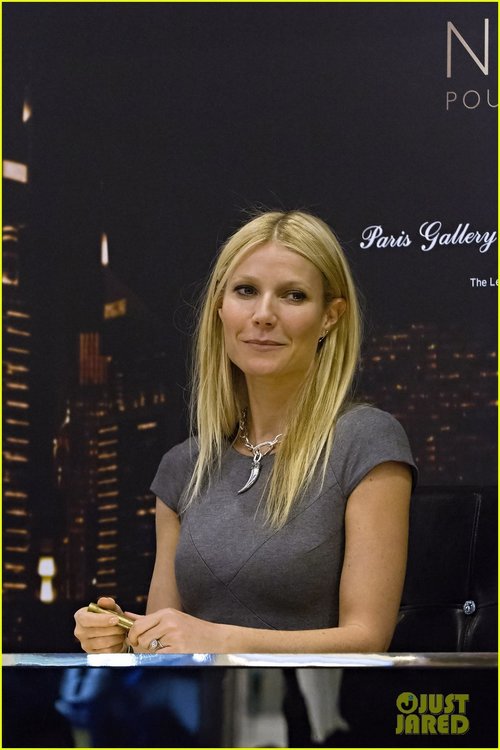 gwyneth-paltrow-boss-nuit-appearance-in-dubai-04.jpg