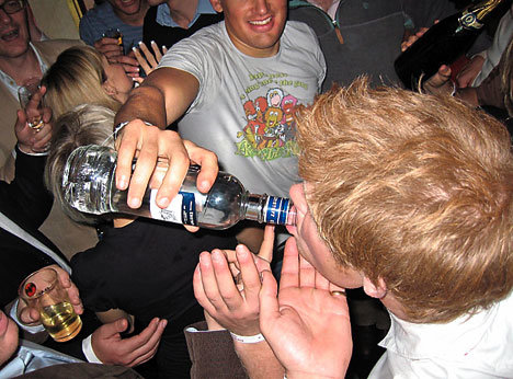 harryvodkaDM2210_468x346.jpg