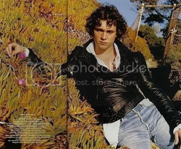 hugh-dancy-nude_09.jpg