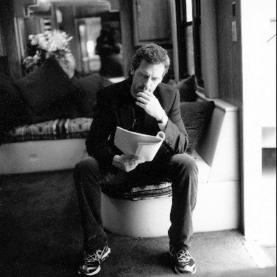 hugh-laurie-house-md-1758275-399-400.jpg