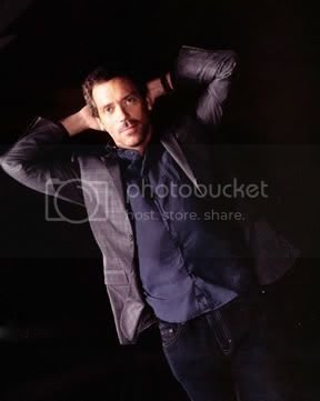 hughlaurie.jpg