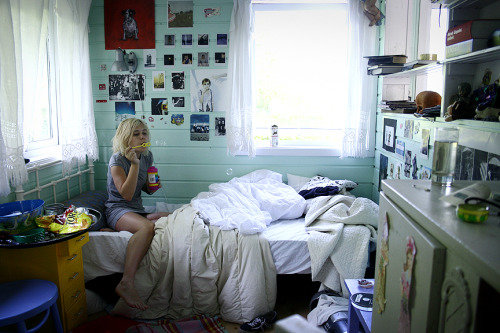iUT27B9zPq2actyc7h9Fotyxo1_500.jpg