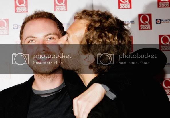 kissJon5.jpg