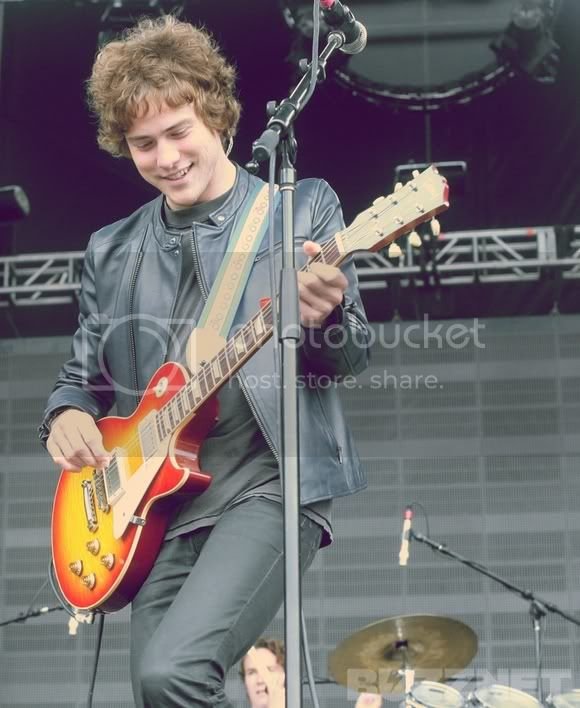 mgmt--large-msg-131321167497.jpg