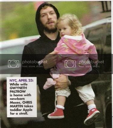 newpicchrisandapple.jpg
