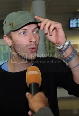 normal_chris-martin-does-prague-1.jpg