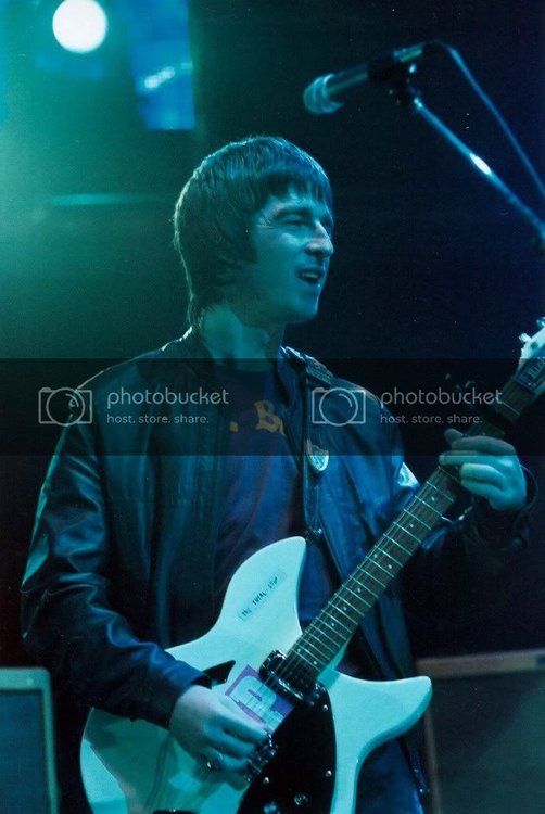 oasis_noel_gallagher_p_Rickenbacker.jpg