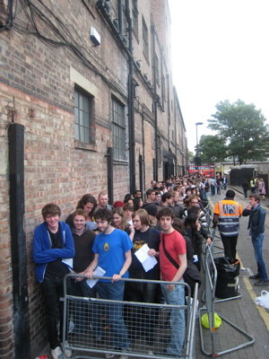 queue1.jpg