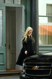 th_23885_gwynethnychome03_122_415lo.jpg