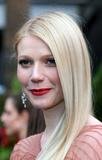 th_57221_Gwyneth_PaltrowOscar03_122_263lo.jpg