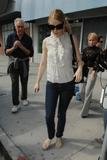 th_76299_PaltrowBrentwood06_122_275lo.jpg