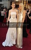 th_GwynethPaltrow83rdAnnualAcademyAwardszecPc1jKiUul.jpg