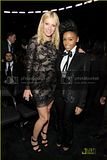 th_beyonce-gwyneth-paltrow-grammys-2011-04.jpg