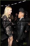 th_beyonce-gwyneth-paltrow-grammys-2011-05.jpg