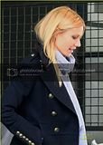 th_gwyneth-paltrow-braves-nyc-snow-02.jpg