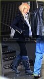 th_gwyneth-paltrow-braves-nyc-snow-03.jpg