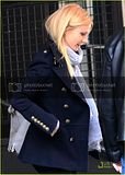 th_gwyneth-paltrow-braves-nyc-snow-08.jpg