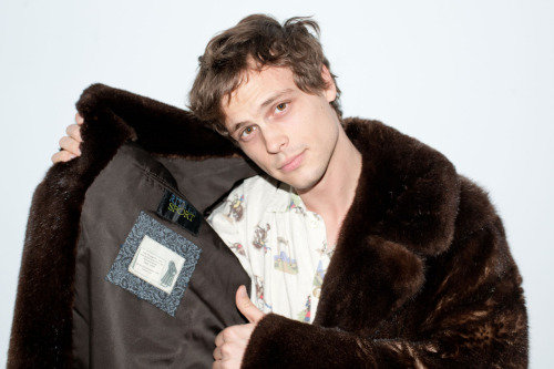 tumblr_leo7e4jG0q1qa42jro1_500.jpg