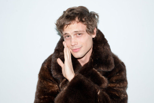tumblr_leo7f0cTUp1qa42jro1_500.jpg