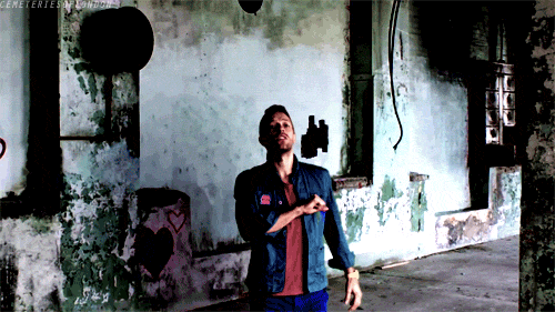 tumblr_lnjg6d9XJT1qac95ro1_500.gif