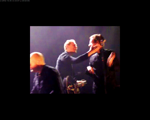 tumblr_locl523AIn1qac95ro1_500.gif