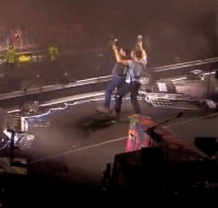 tumblr_lqdvffmBar1qgrak8o1_250.gif