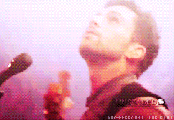 tumblr_lu5b0gtLjj1r4dcgho1_250.gif