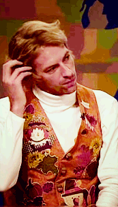 tumblr_lume47Y7l01r5i7ujo2_250.gif