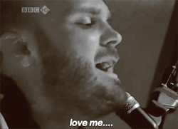 tumblr_lx5663XR7e1qftecho2_250.gif
