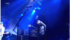 tumblr_lyf5pouzHK1r7yid7o2_250.gif