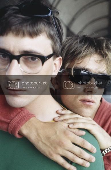 tumblr_m09t7avv7g1qb3xkxo4_400.jpg