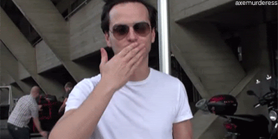 tumblr_m0dkh5pxvL1qliut2.gif
