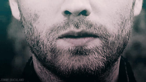 tumblr_m11n7wUoas1r19mhko1_500.gif