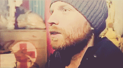 tumblr_m2ajefGdjf1r86rxco3_r1_250.gif