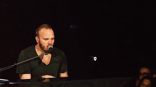 tumblr_m2v87jqFKi1r86rxco1_500.gif